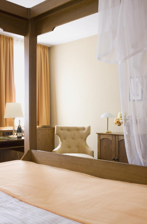 רודסהיים אם ריין Hotel Lindenwirt מראה חיצוני תמונה